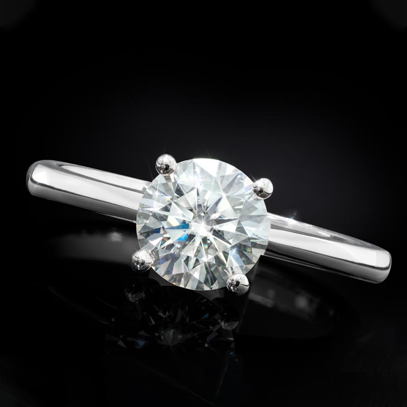 Moissanite Solitaire Ring (1 carat)